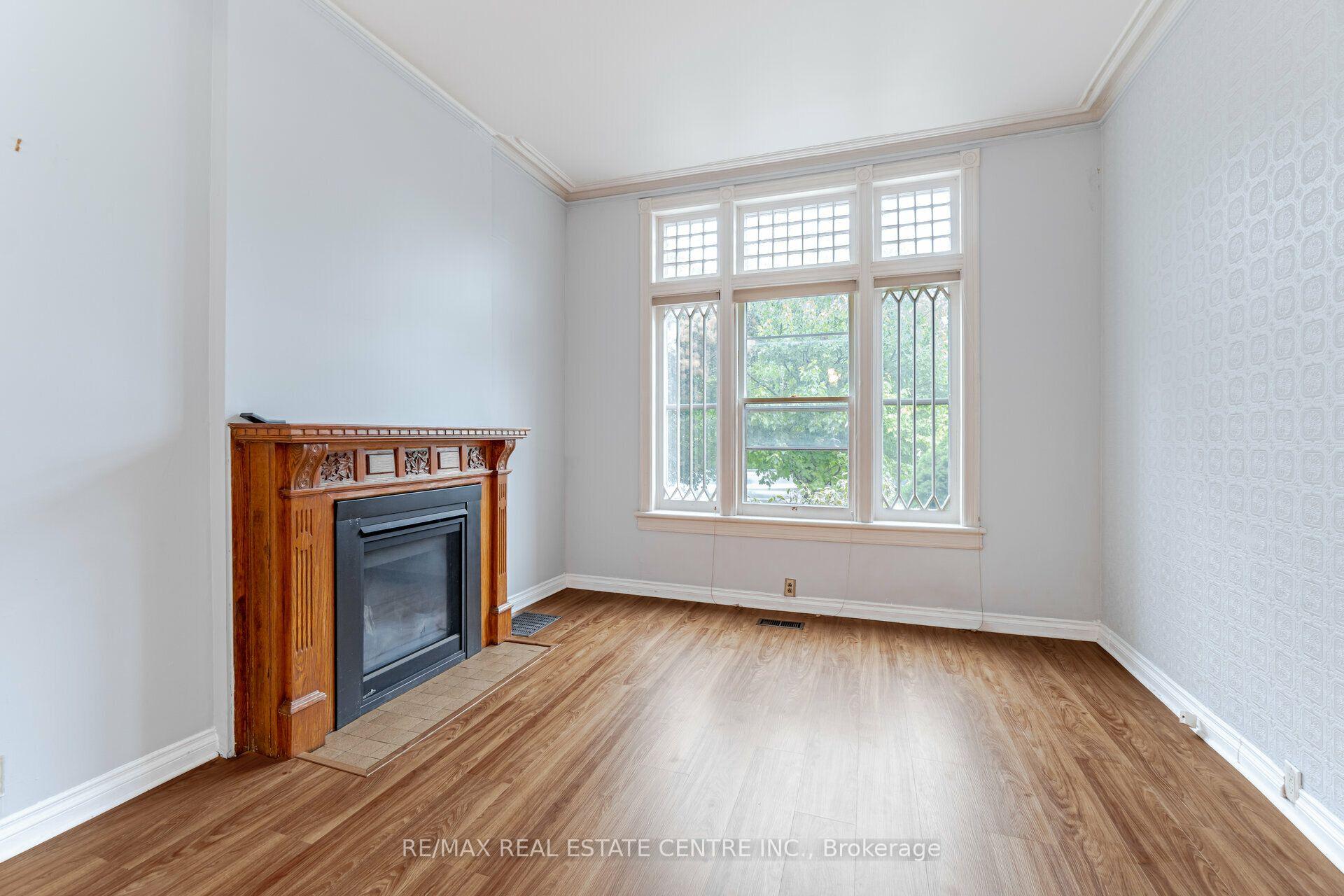 Photo 13 of Unit Lower, 267 Aberdeen Avenue, Hamilton, Kirkendall — HOMEH