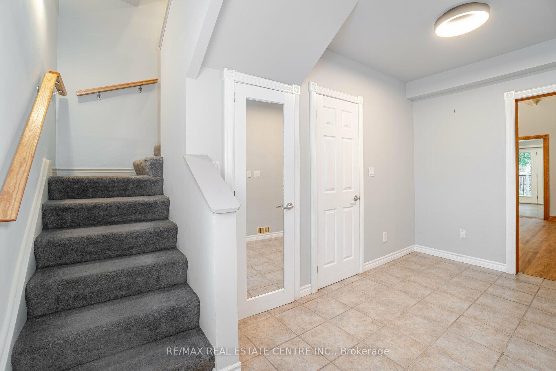 Photo 21 of Unit Lower, 267 Aberdeen Avenue, Hamilton, Kirkendall — HOMEH