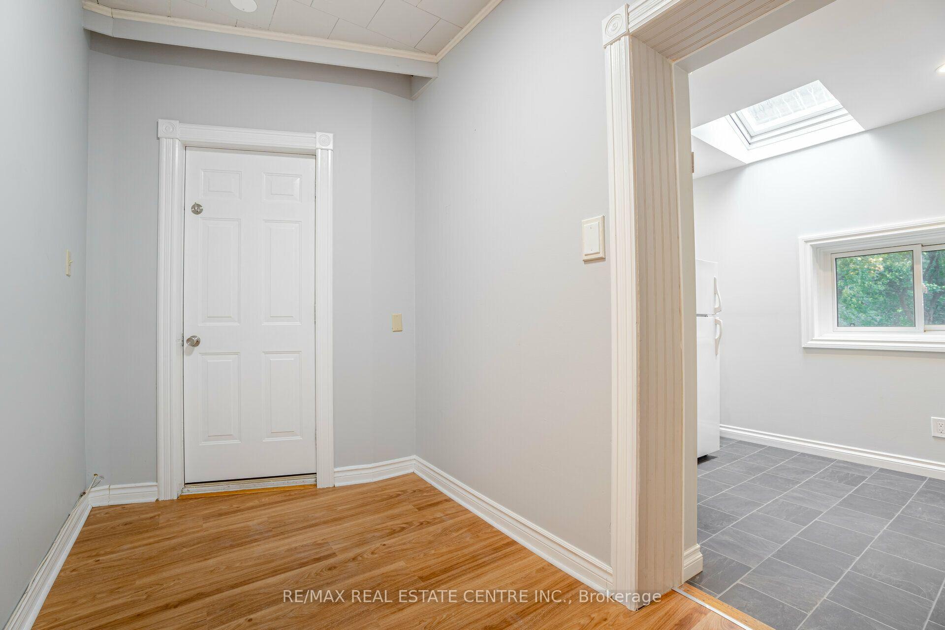 Photo 25 of Unit Lower, 267 Aberdeen Avenue, Hamilton, Kirkendall — HOMEH