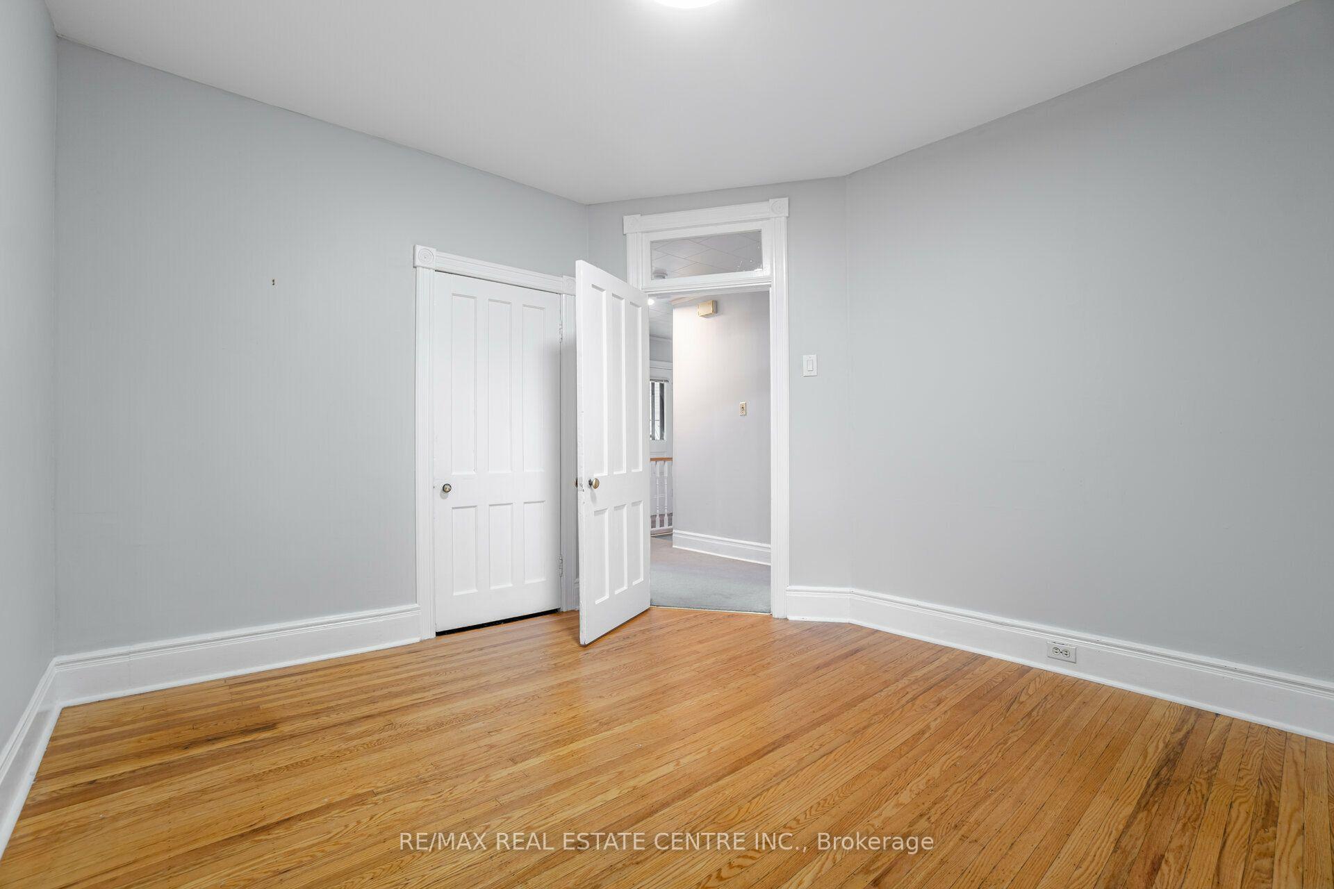 Photo 30 of Unit Lower, 267 Aberdeen Avenue, Hamilton, Kirkendall — HOMEH