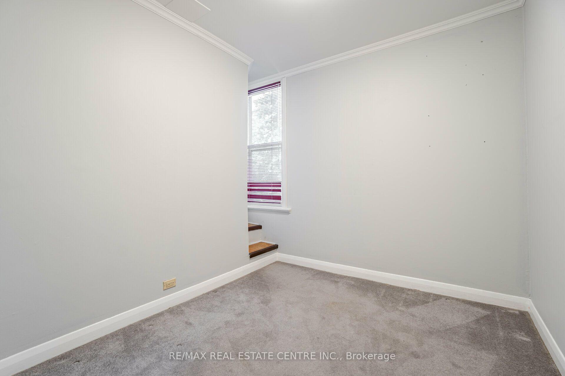 Photo 31 of Unit Lower, 267 Aberdeen Avenue, Hamilton, Kirkendall — HOMEH