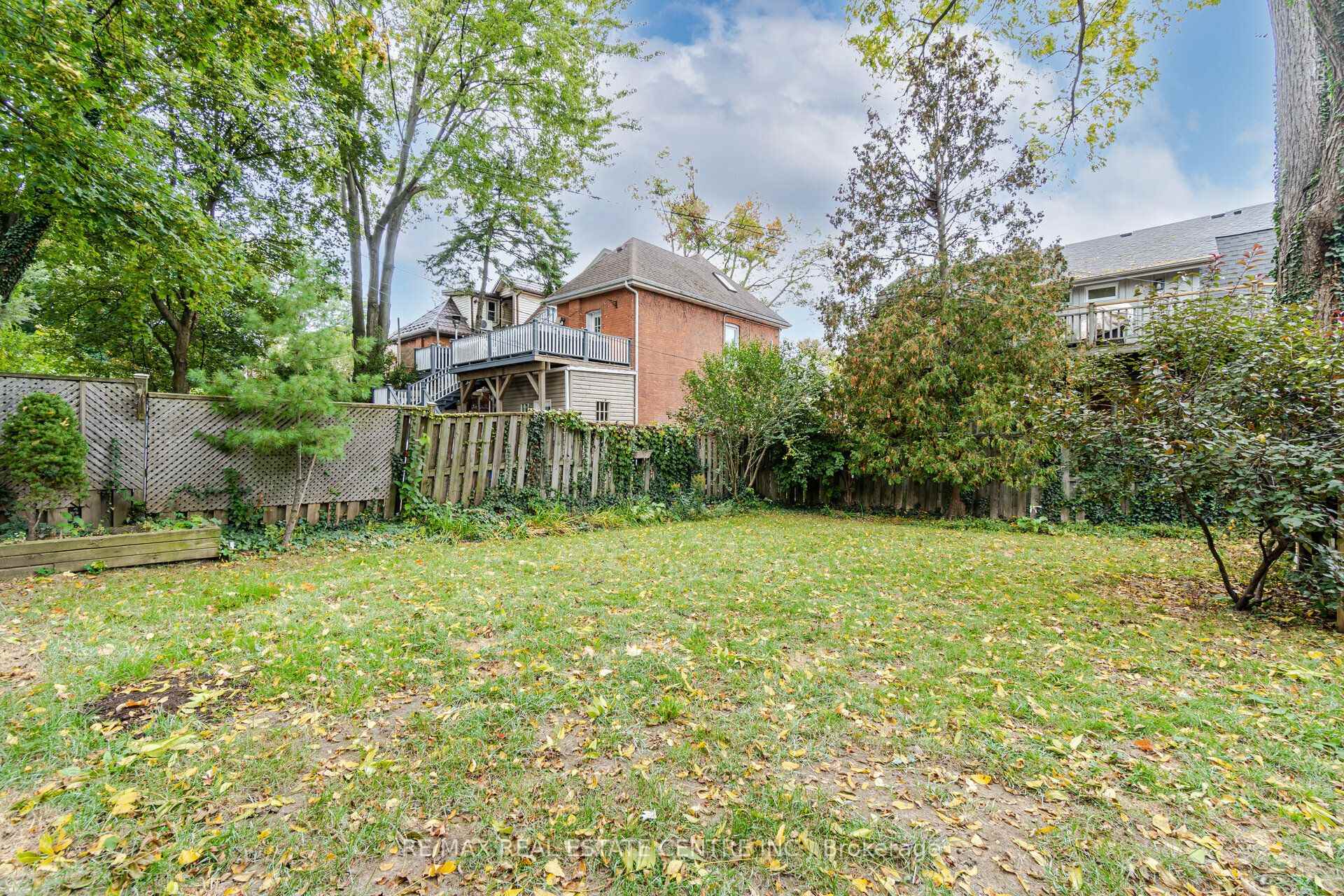 Photo 41 of Unit Lower, 267 Aberdeen Avenue, Hamilton, Kirkendall — HOMEH