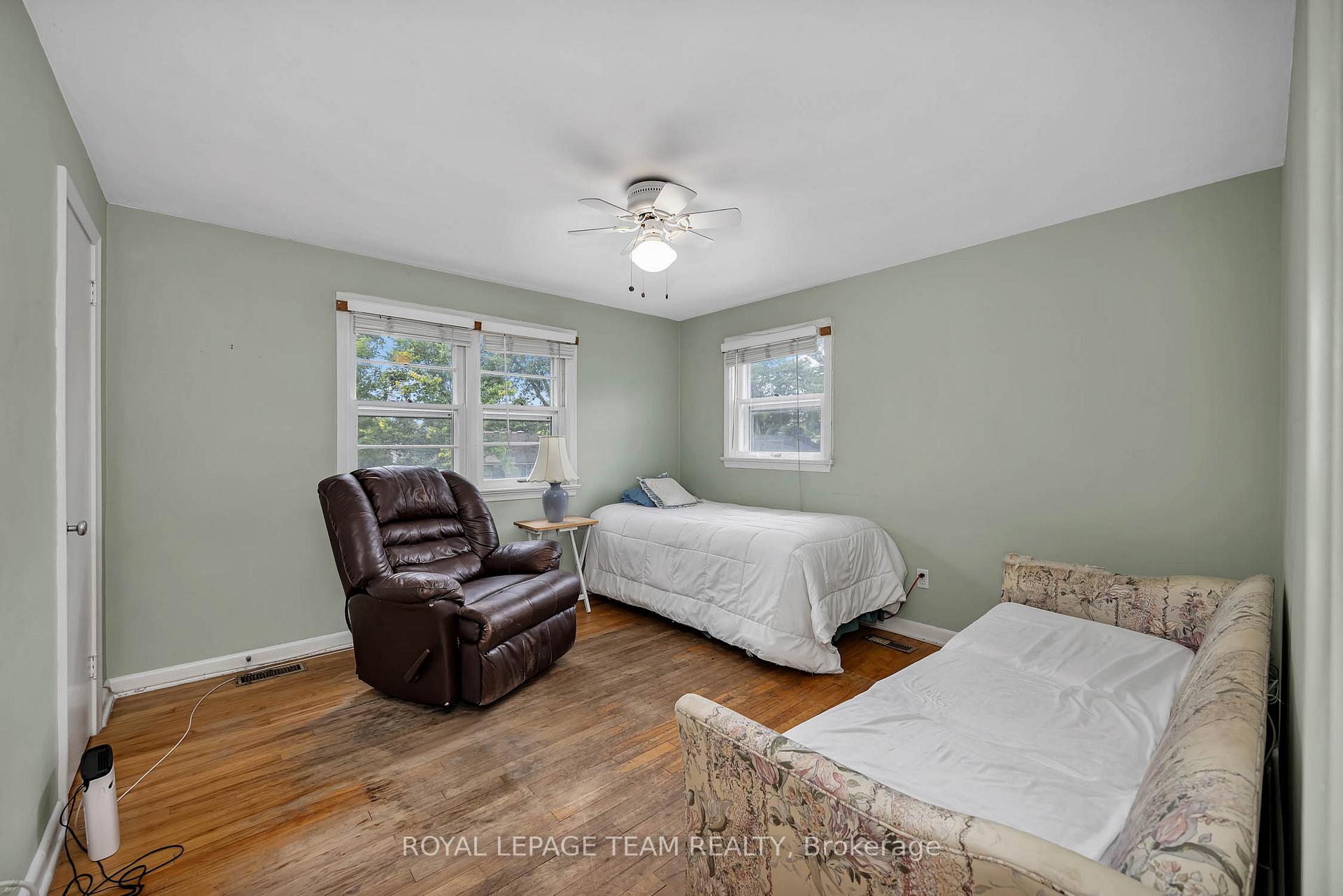 Photo 14 of 2183 Belair Drive, Ottawa, Bel Air Park — HOMEH