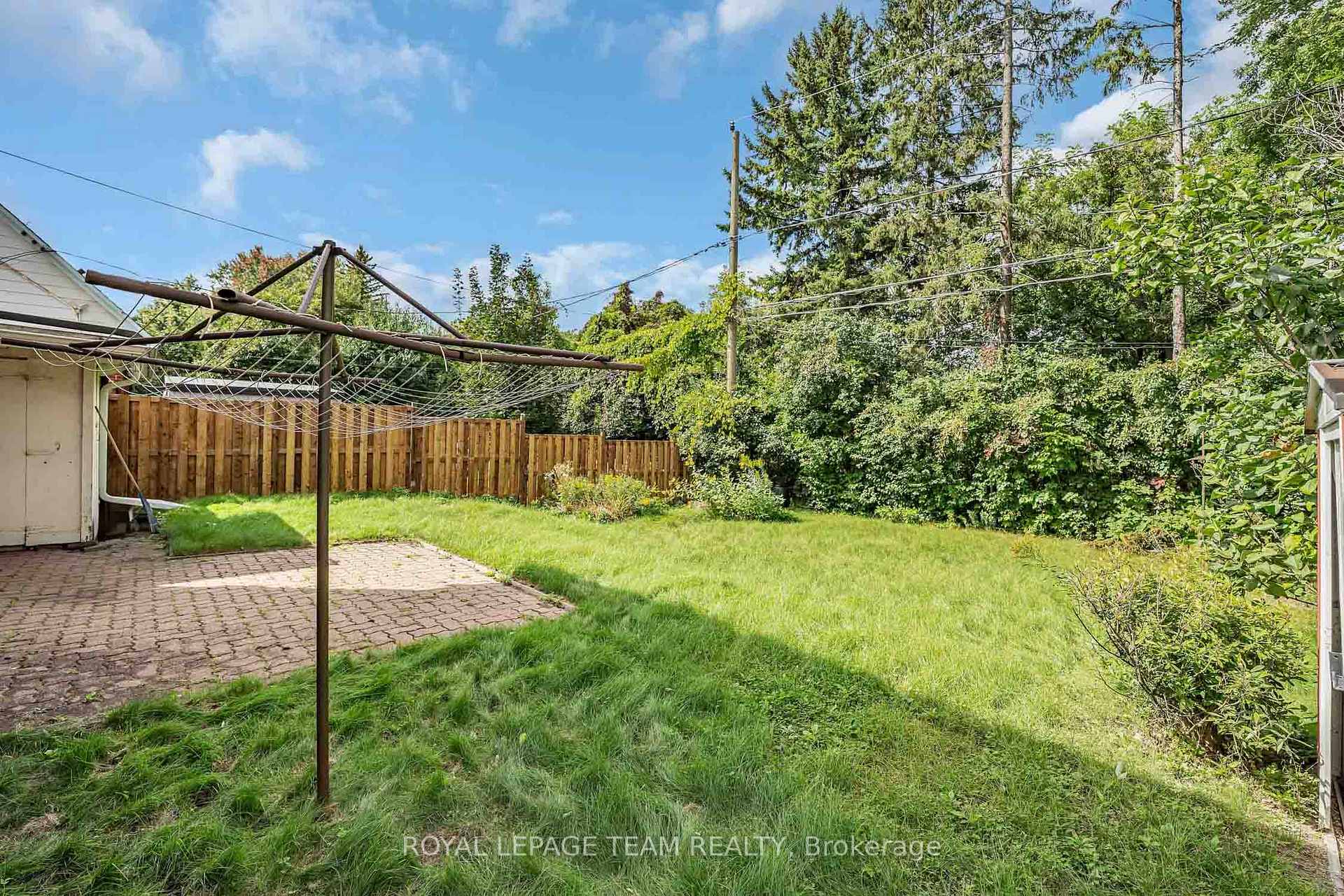 Photo 22 of 2183 Belair Drive, Ottawa, Bel Air Park — HOMEH
