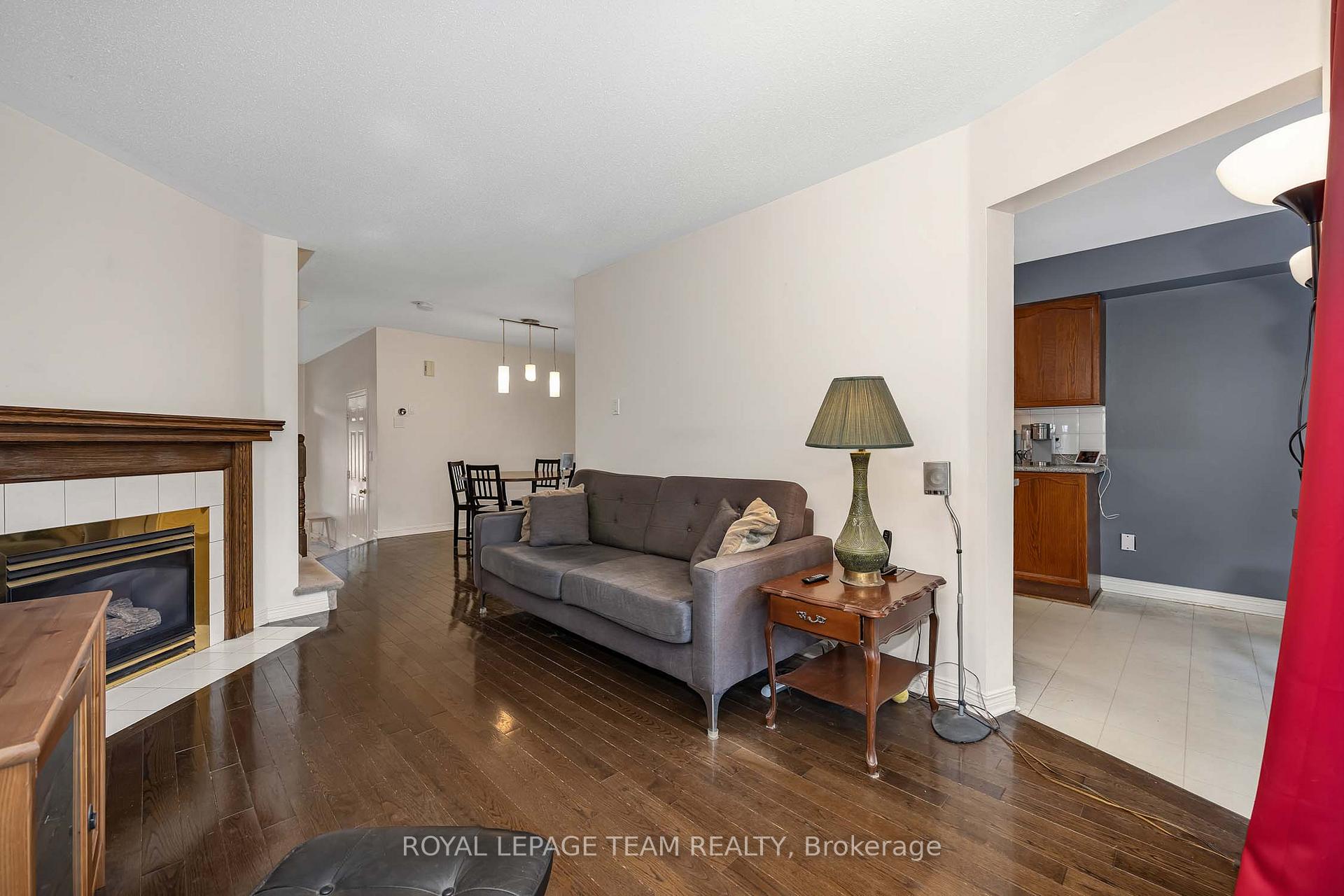 Photo 7 of 96 Redpath Drive, Ottawa, Barrhaven East — HOMEH