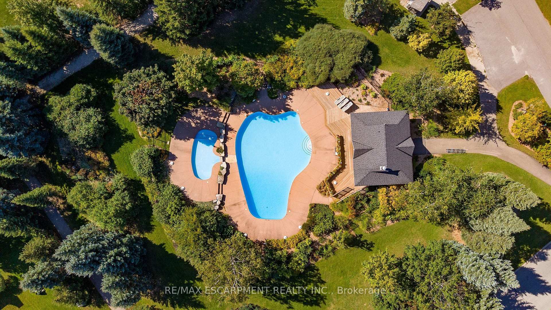 Photo 36 of Unit 207, 184 Snowbridge Way, Blue Mountains — HOMEH