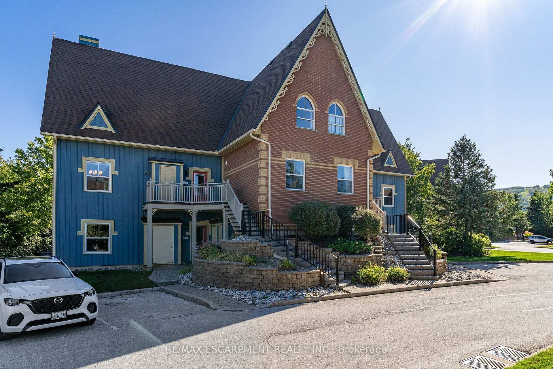 Photo 41 of Unit 207, 184 Snowbridge Way, Blue Mountains — HOMEH