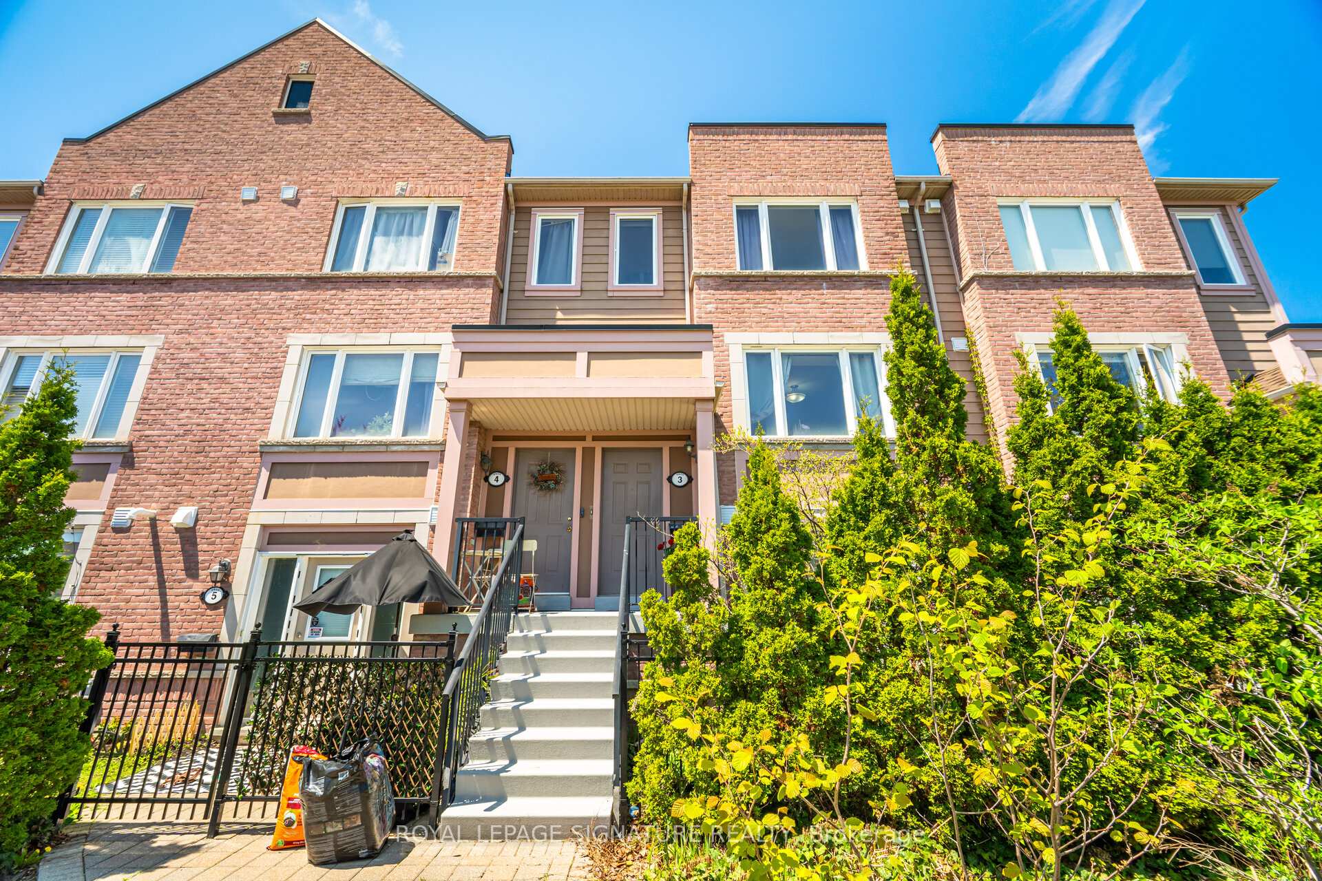 Photo 4 of Unit 3, 4855 Half Moon Grove, Mississauga, Churchill Meadows — HOMEH