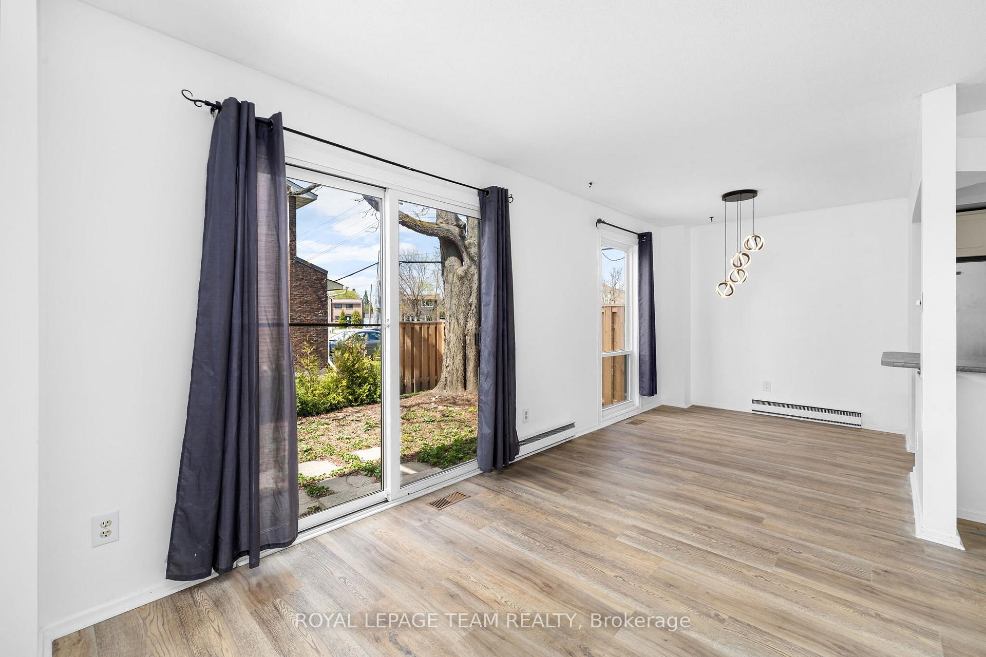 Photo 13 of Unit 66, 4 Arnold Drive, Ottawa, Arbeatha Park — HOMEH