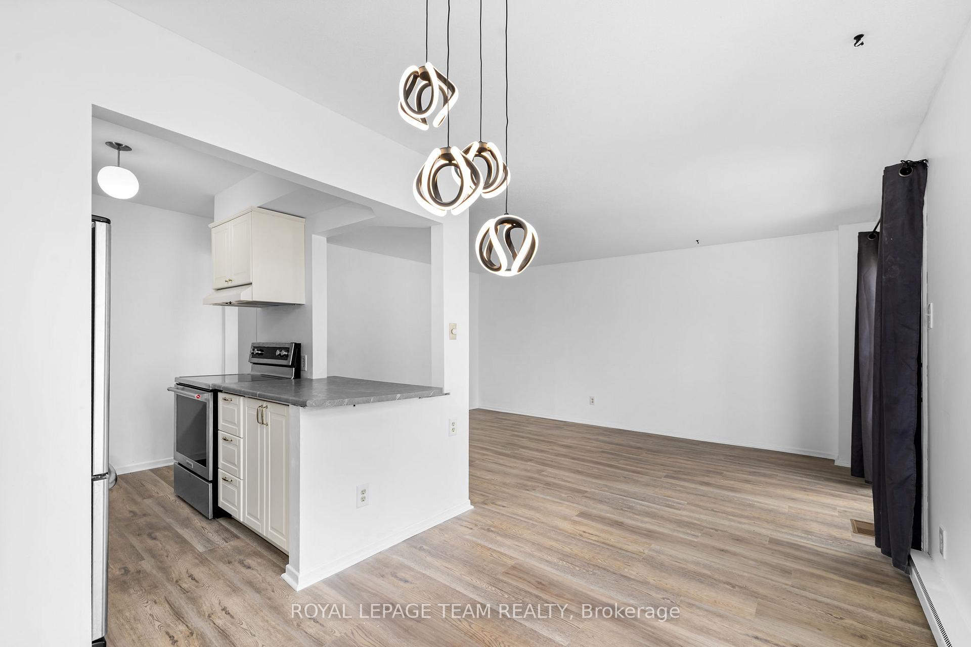 Photo 18 of Unit 66, 4 Arnold Drive, Ottawa, Arbeatha Park — HOMEH