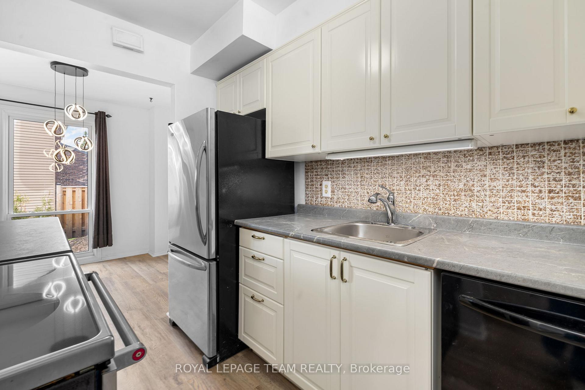 Photo 22 of Unit 66, 4 Arnold Drive, Ottawa, Arbeatha Park — HOMEH