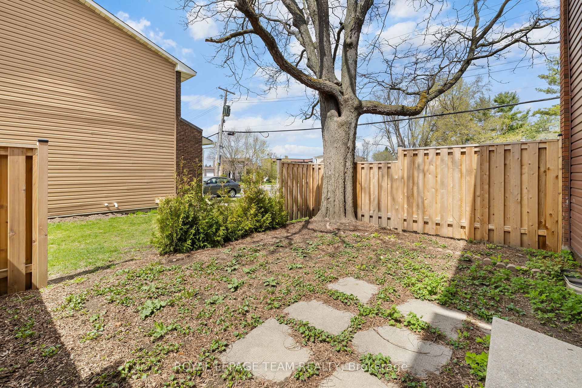 Photo 29 of Unit 66, 4 Arnold Drive, Ottawa, Arbeatha Park — HOMEH
