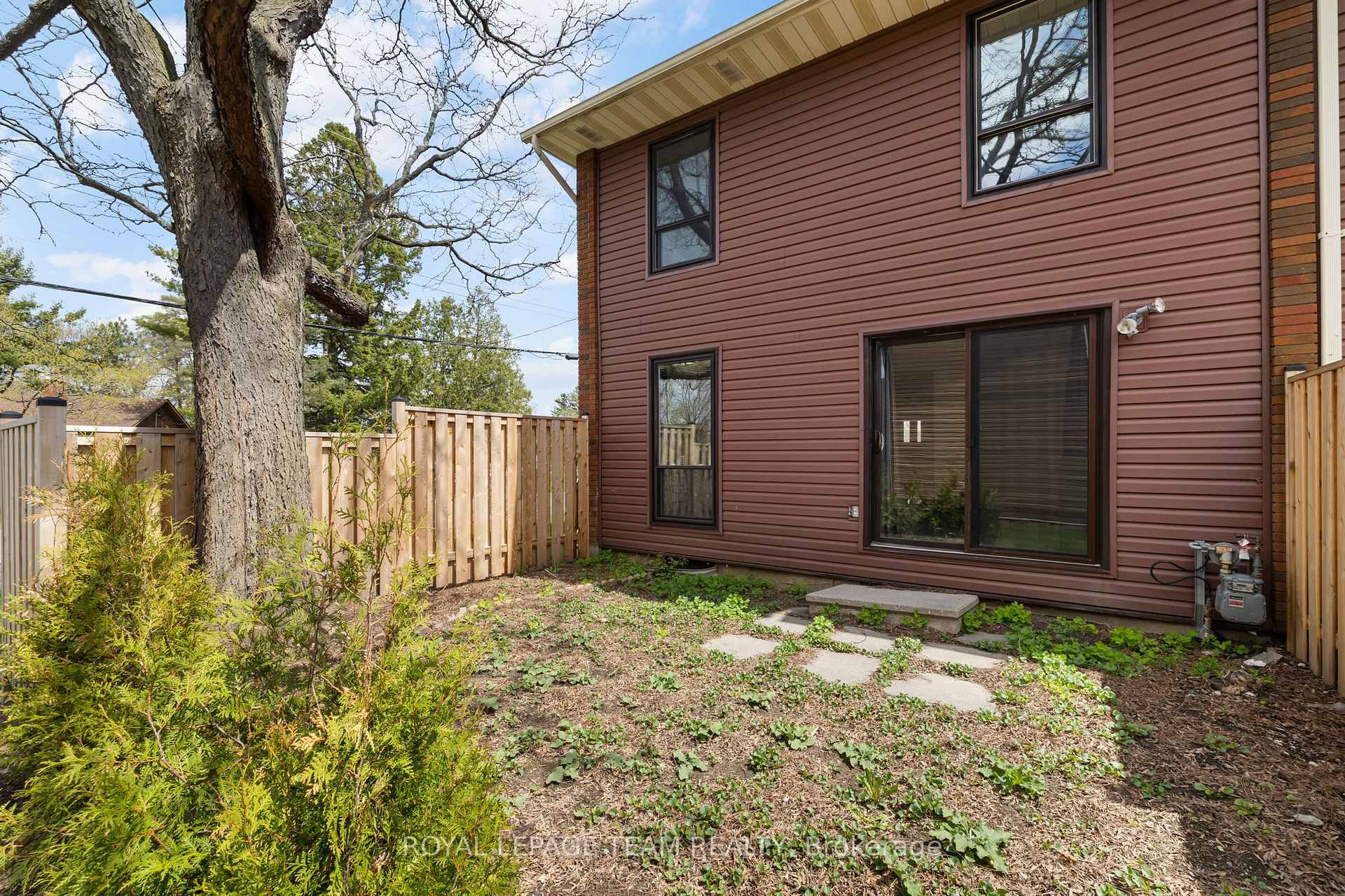 Photo 30 of Unit 66, 4 Arnold Drive, Ottawa, Arbeatha Park — HOMEH