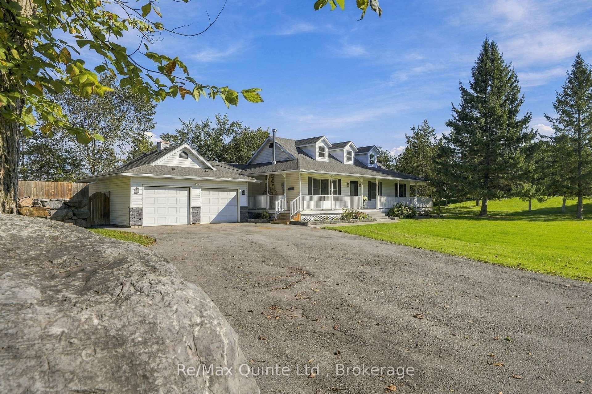 Photo 6 of 45 Sills Road, Belleville, Thurlow Ward — HOMEH