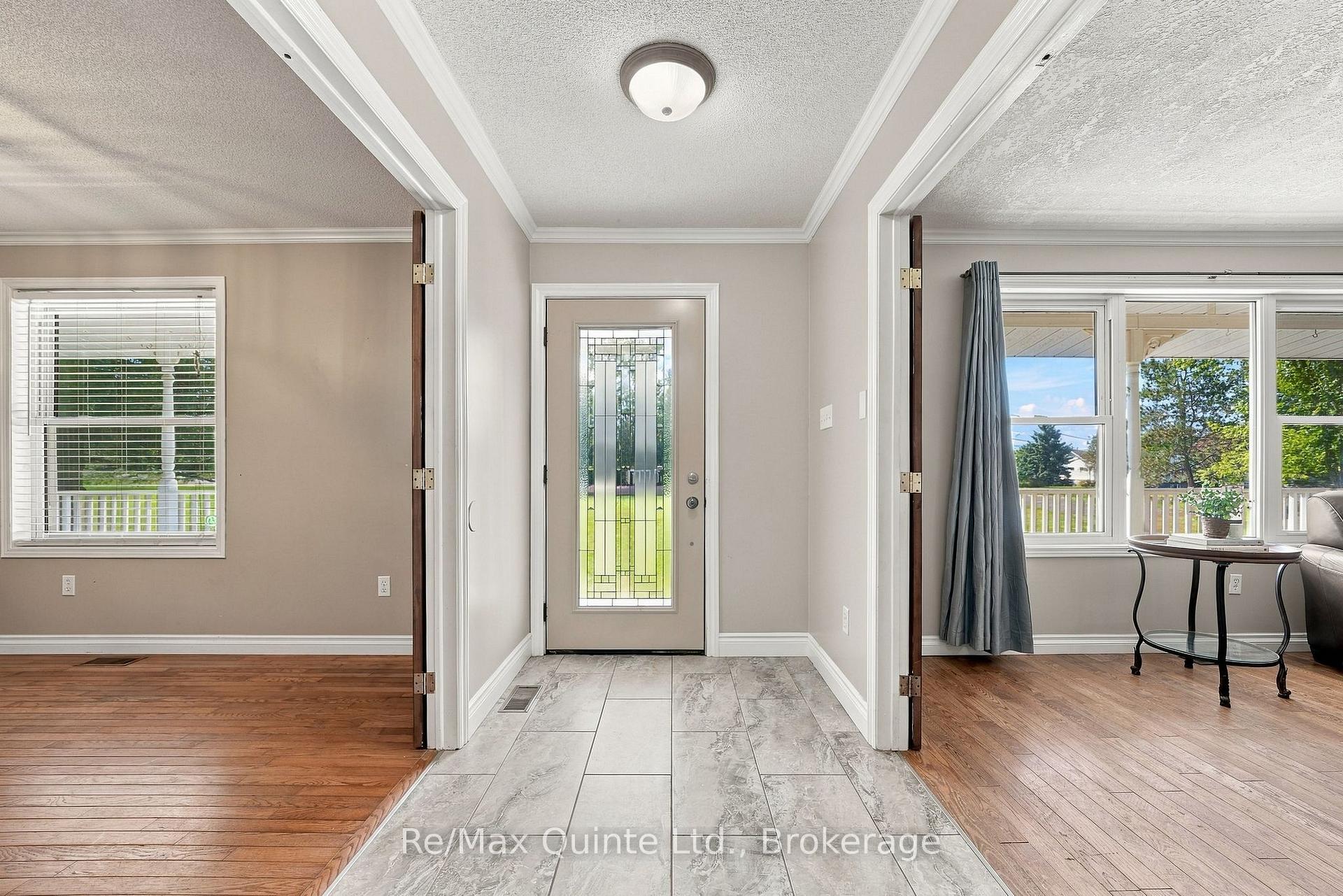 Photo 8 of 45 Sills Road, Belleville, Thurlow Ward — HOMEH
