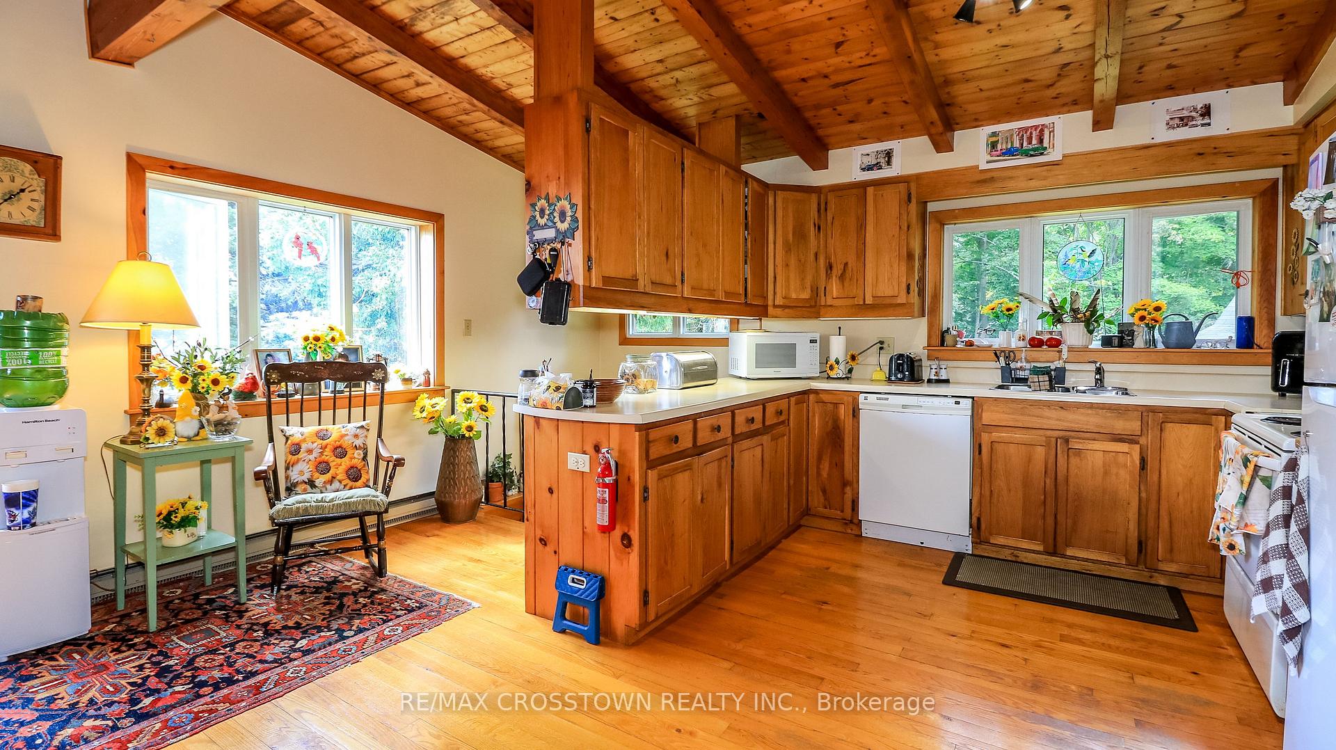 Photo 24 of 2 Pemberton Lane, Oro-Medonte, Rural Oro-Medonte — HOMEH