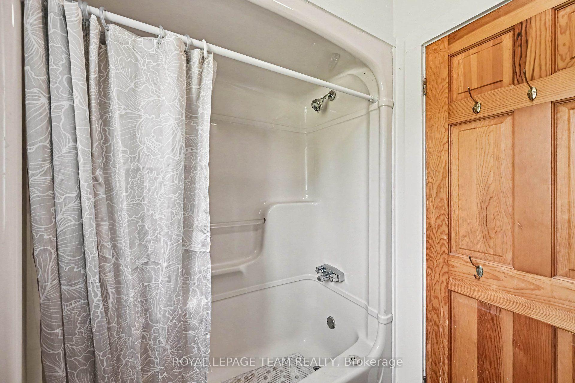 Photo 22 of 1029 Rosie Lane, Frontenac, Frontenac North — HOMEH
