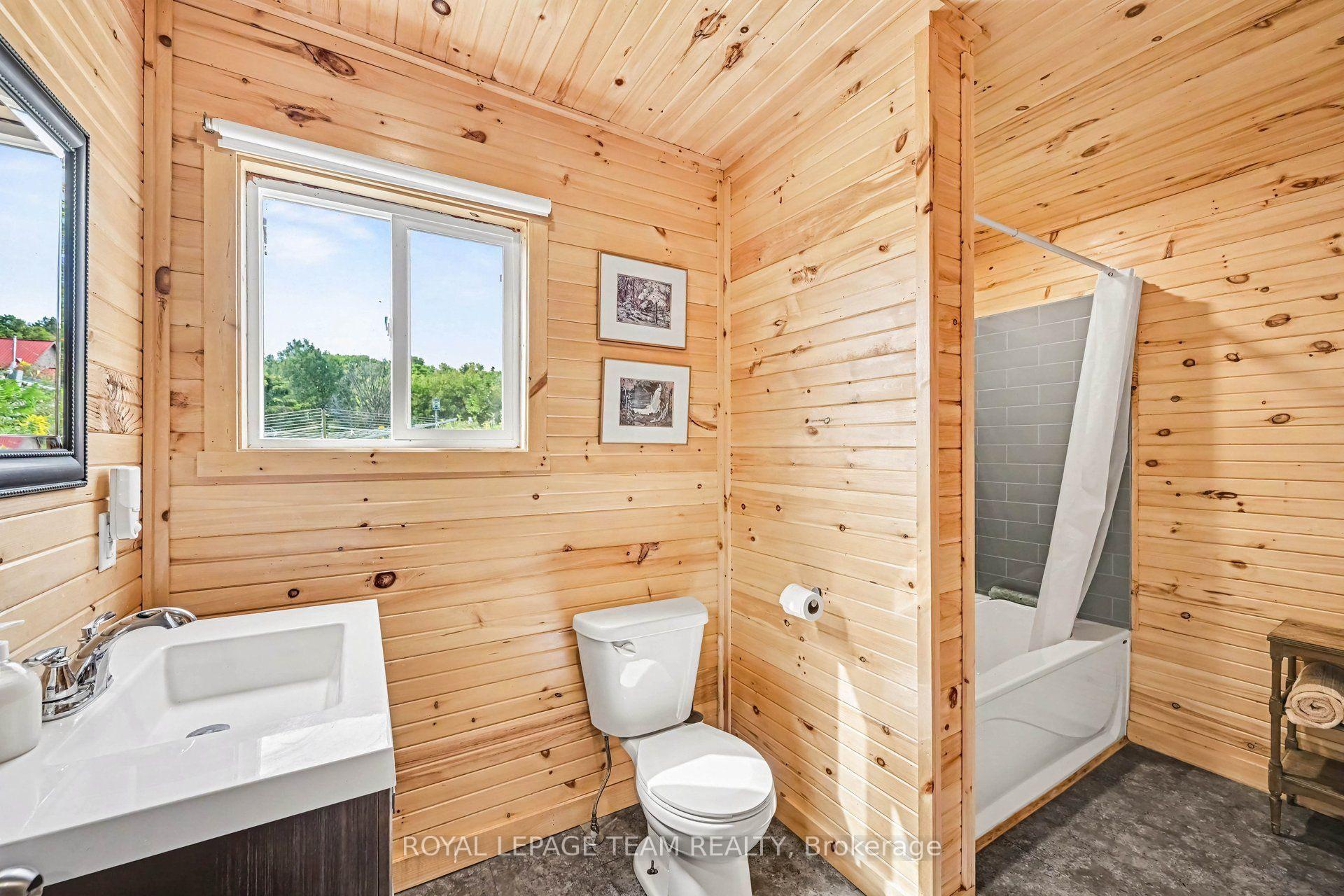 Photo 48 of 1029 Rosie Lane, Frontenac, Frontenac North — HOMEH