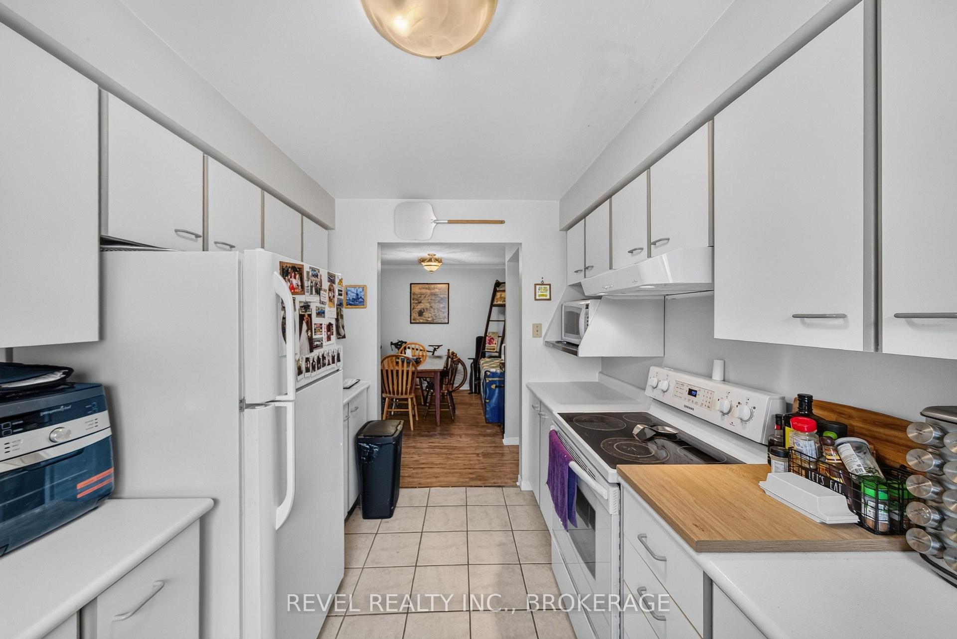 Photo 10 of 986 Killarney Crescent, Kingston, East Gardiners Rd — HOMEH