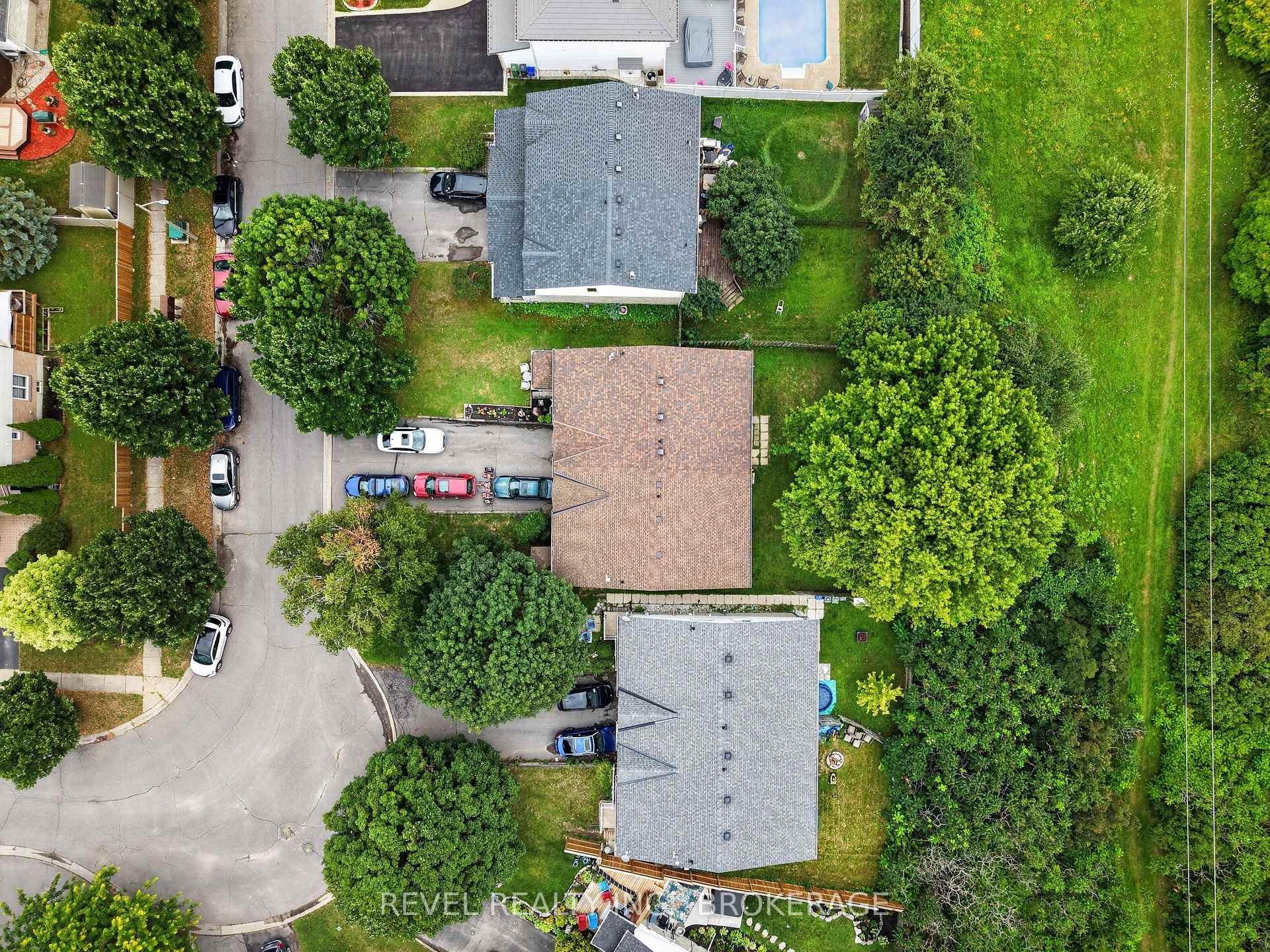 Photo 44 of 986 Killarney Crescent, Kingston, East Gardiners Rd — HOMEH