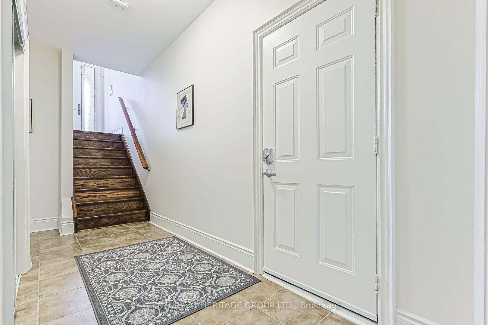 Photo 31 of 10 Weslock Crescent, Aurora, Bayview Northeast — HOMEH
