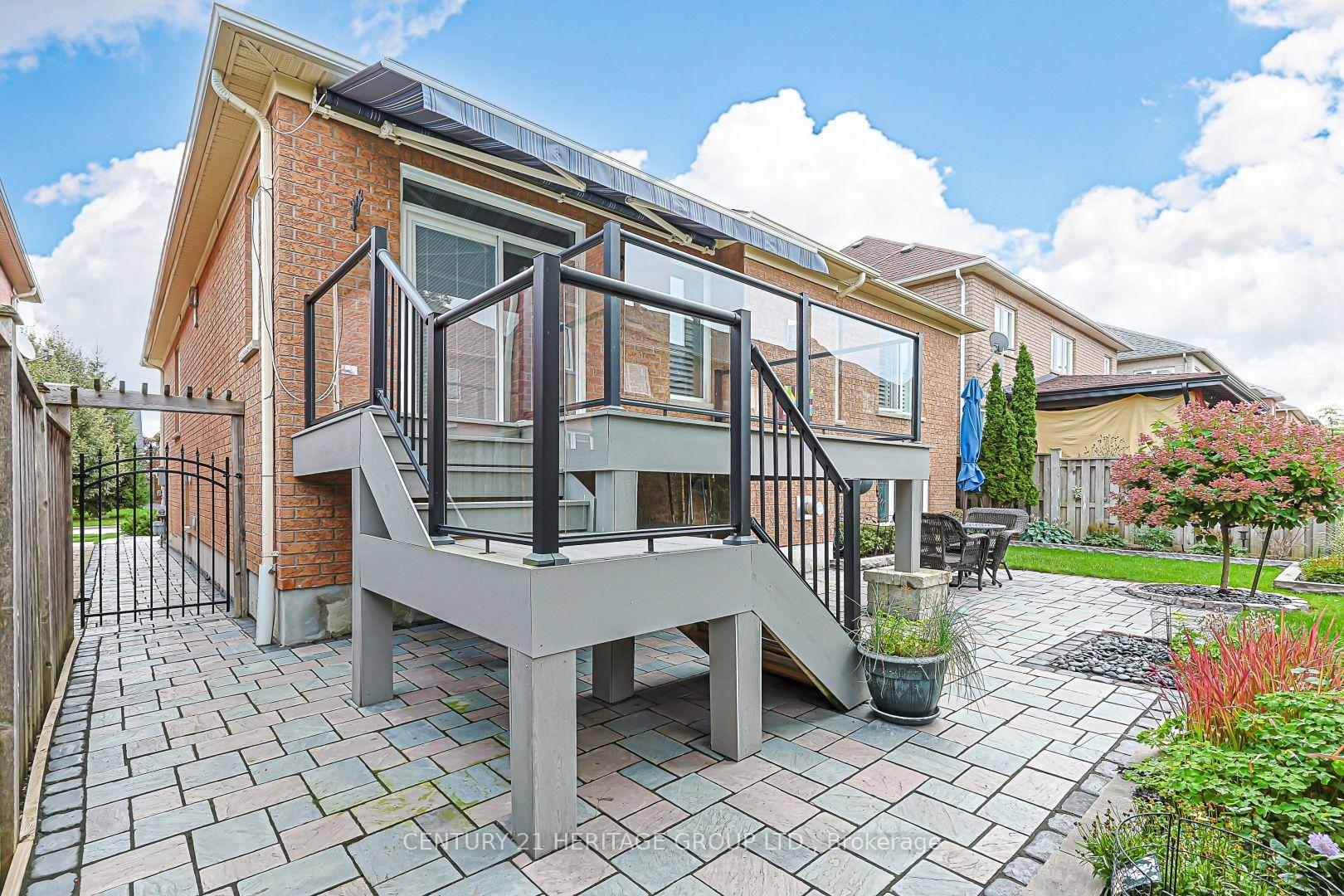 Photo 46 of 10 Weslock Crescent, Aurora, Bayview Northeast — HOMEH