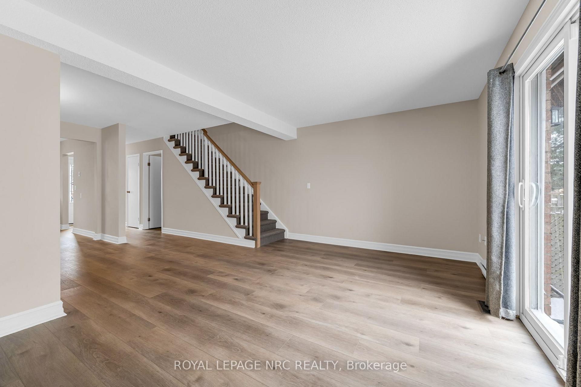 Photo 9 of Unit 20, 110 Silvan Drive, Welland, N. Welland — HOMEH