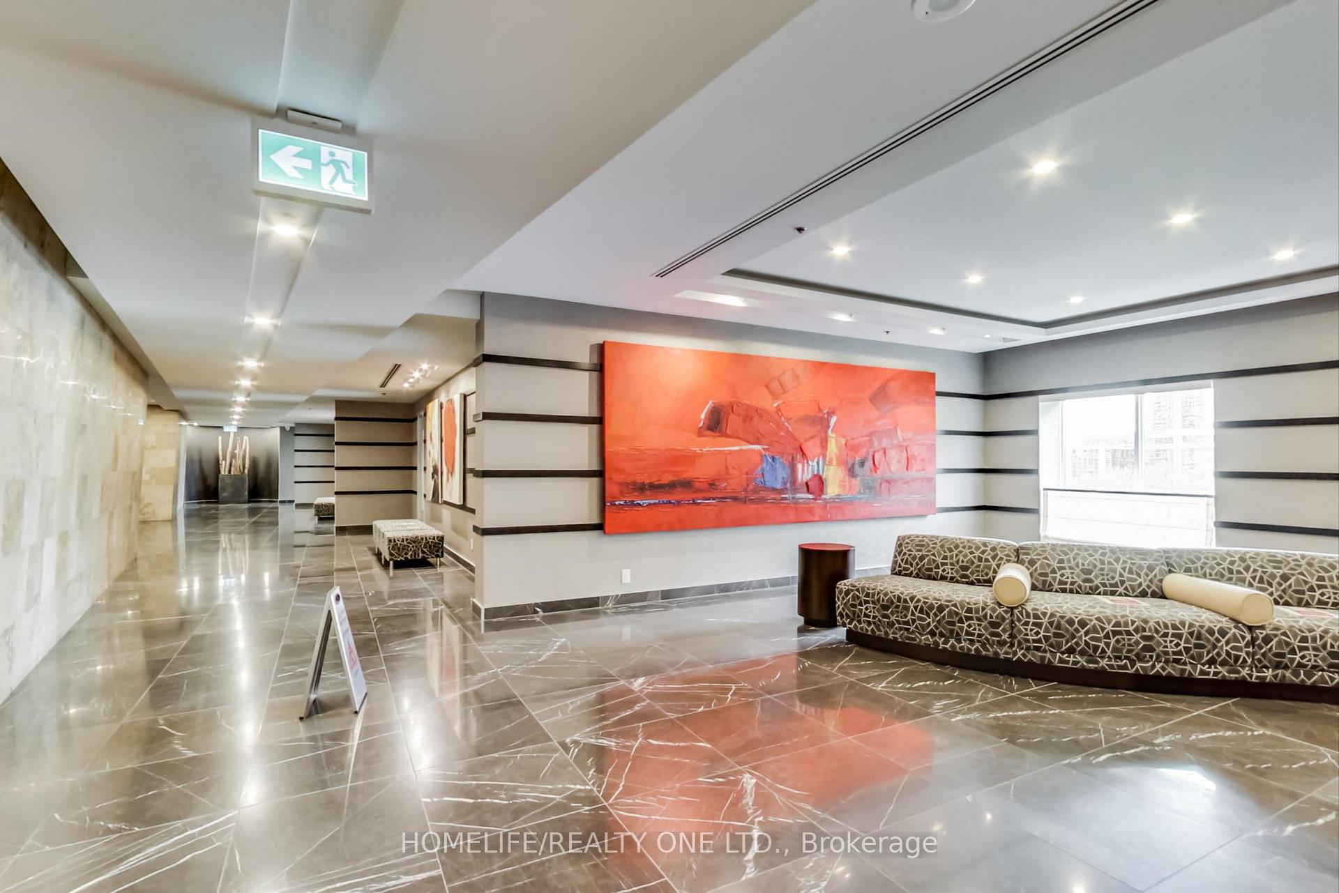 Photo 8 of Unit 3805, 8 Park Road, Toronto, Rosedale-Moore Park — HOMEH
