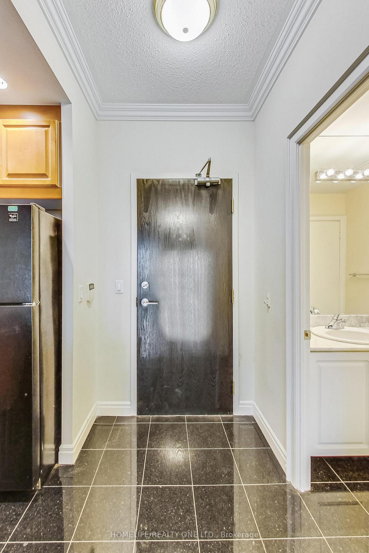 Photo 11 of Unit 3805, 8 Park Road, Toronto, Rosedale-Moore Park — HOMEH
