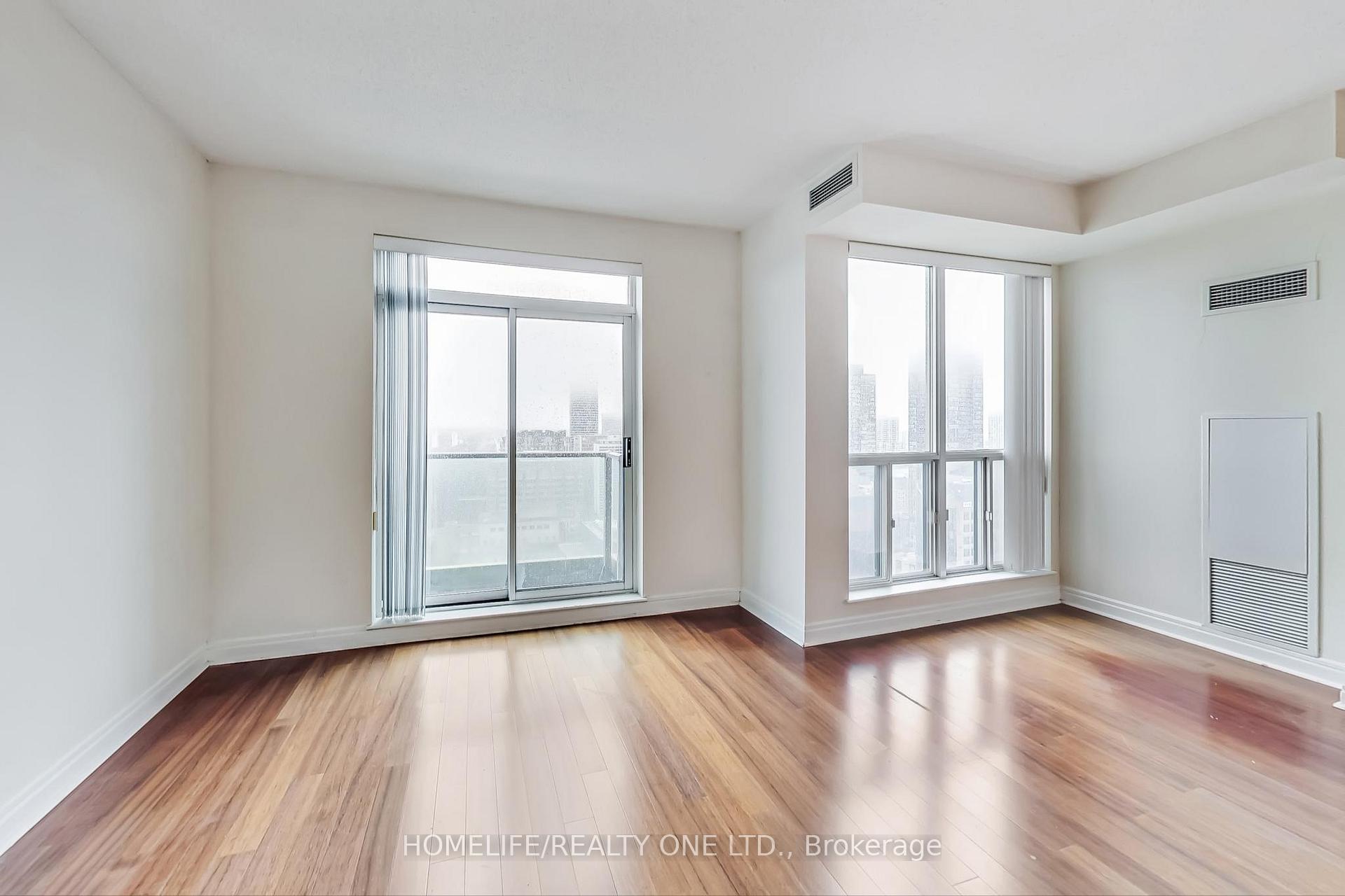 Photo 12 of Unit 3805, 8 Park Road, Toronto, Rosedale-Moore Park — HOMEH