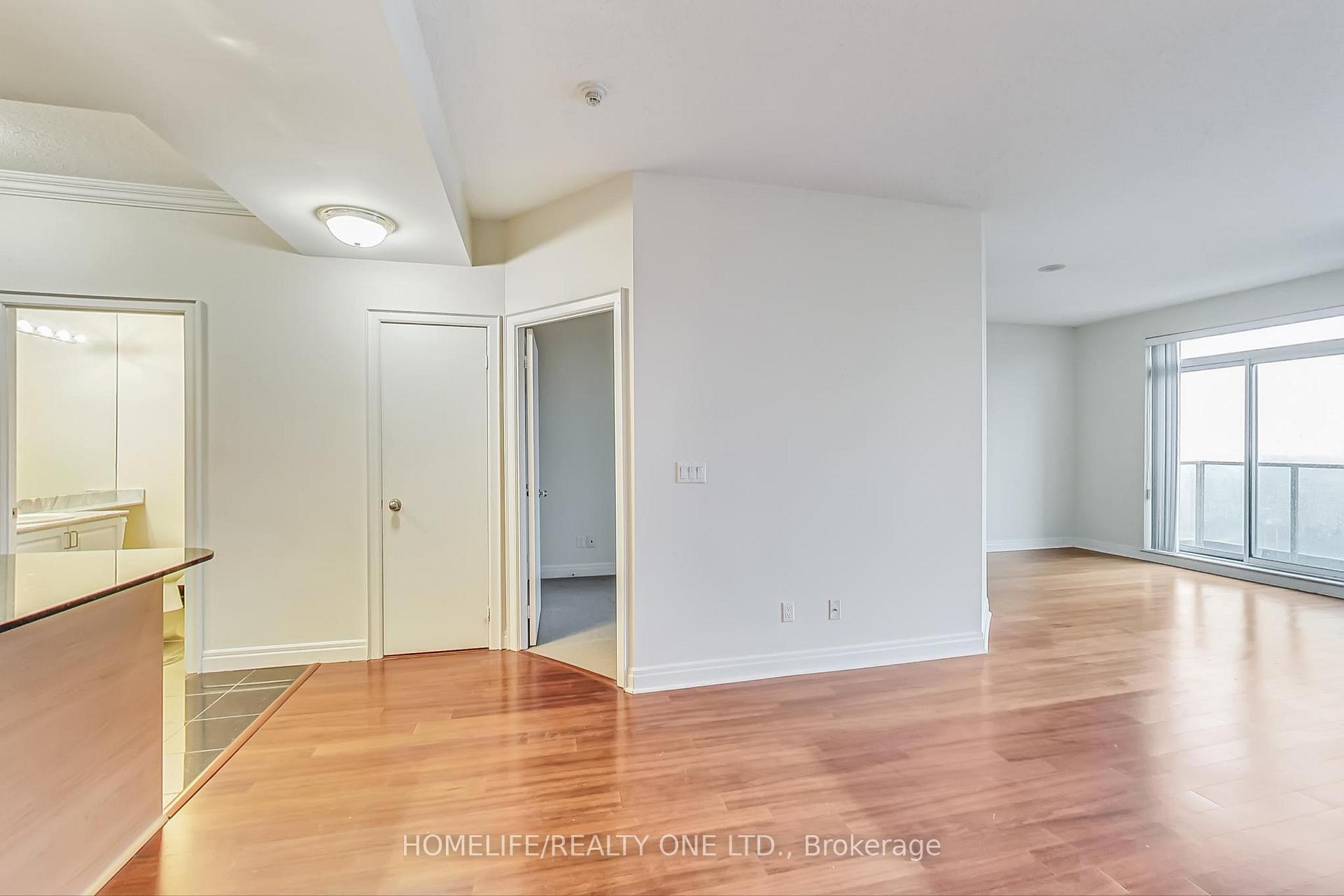 Photo 17 of Unit 3805, 8 Park Road, Toronto, Rosedale-Moore Park — HOMEH