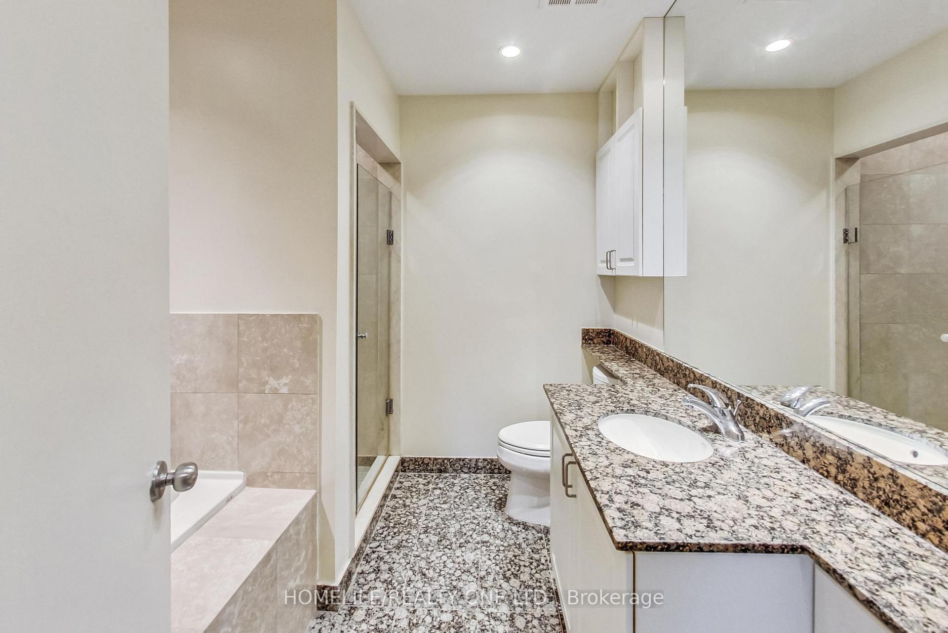 Photo 25 of Unit 3805, 8 Park Road, Toronto, Rosedale-Moore Park — HOMEH