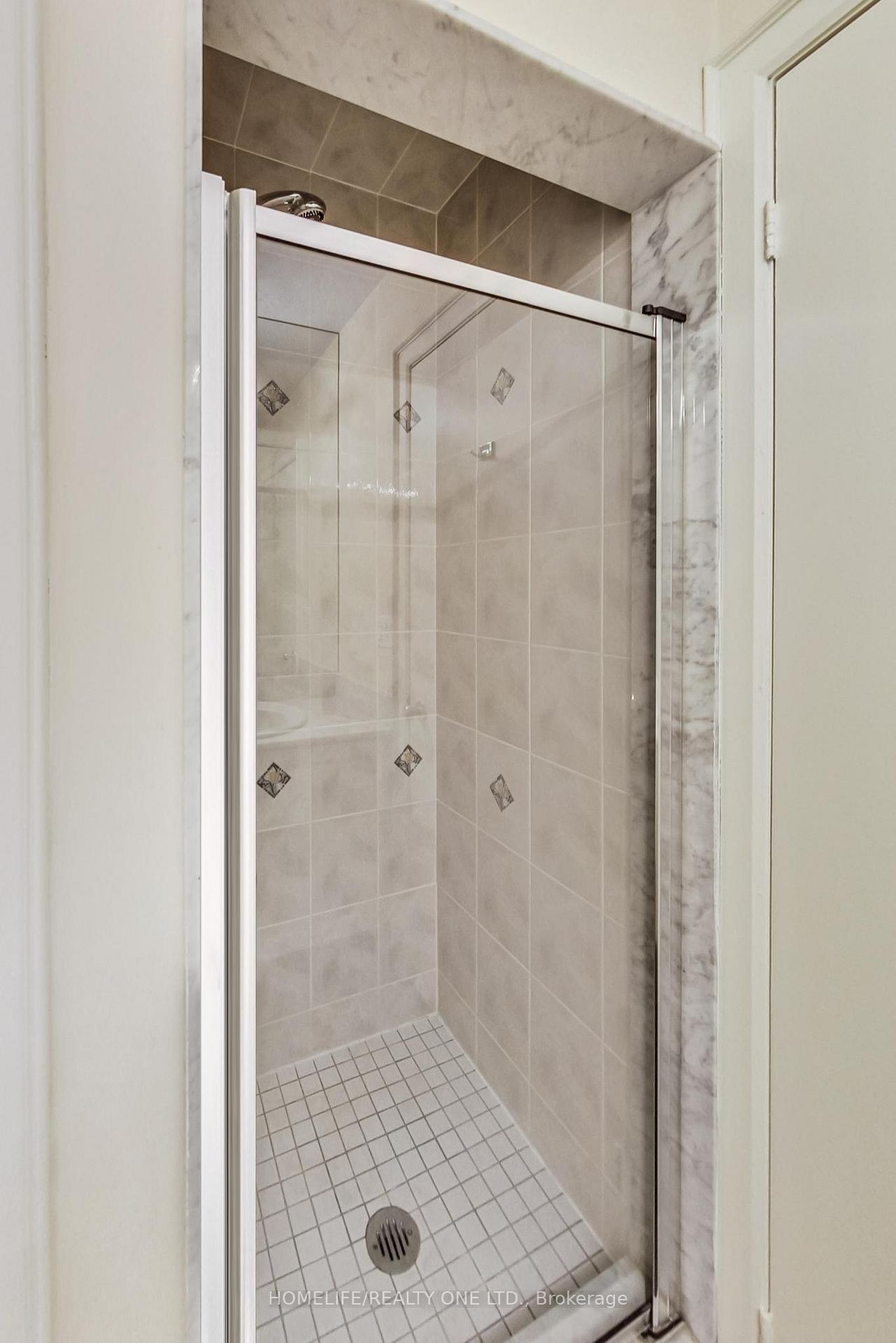 Photo 32 of Unit 3805, 8 Park Road, Toronto, Rosedale-Moore Park — HOMEH