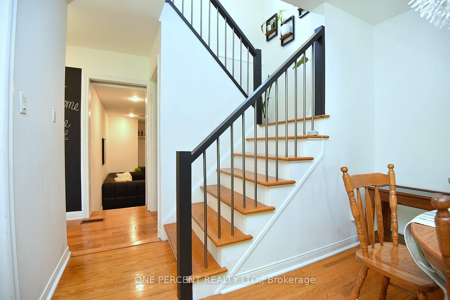 Photo 18 of 49 Park Street E, Hamilton, Dundas — HOMEH