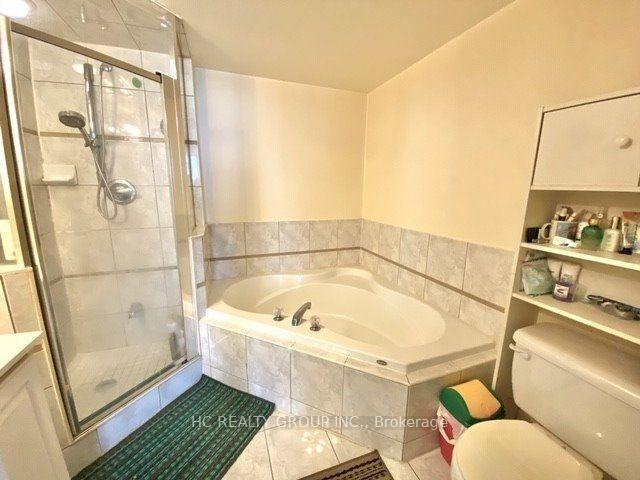 Photo 5 of Unit 710, 9015 Leslie Street, Richmond Hill, Beaver Creek Business Park — HOMEH