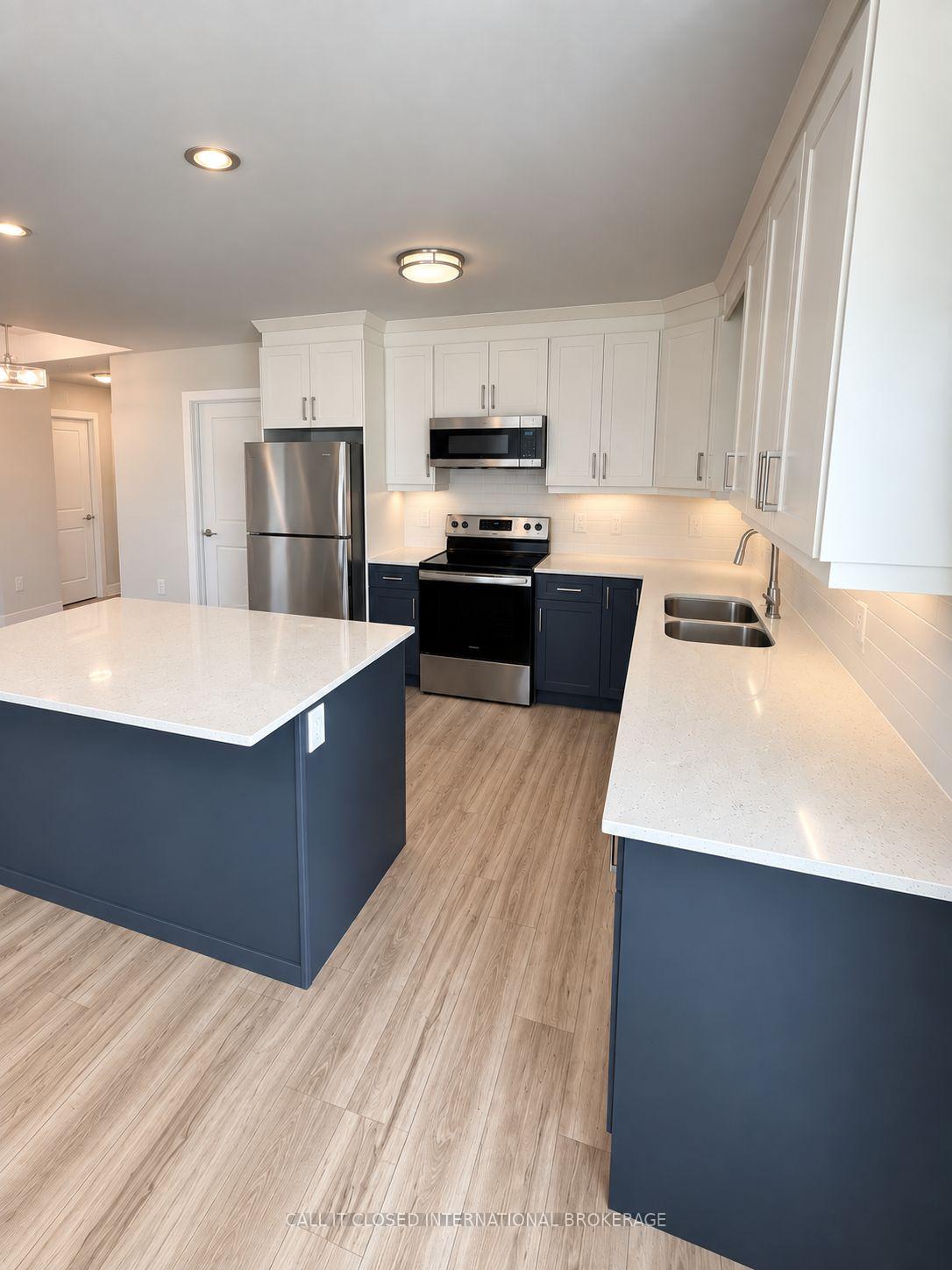 Photo 21 of Unit 416, 100 The Promenade, Central Elgin, Port Stanley — HOMEH