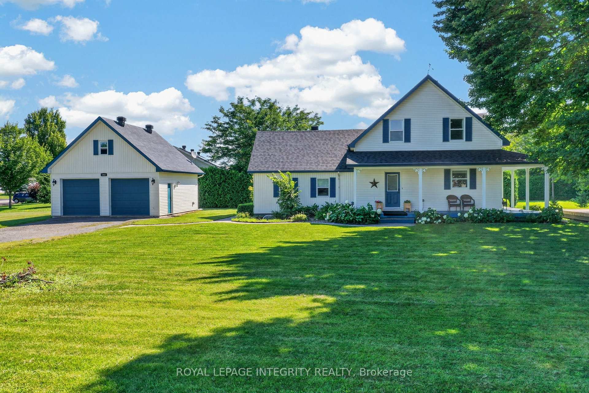 Front of 1954 Farisita Drive
