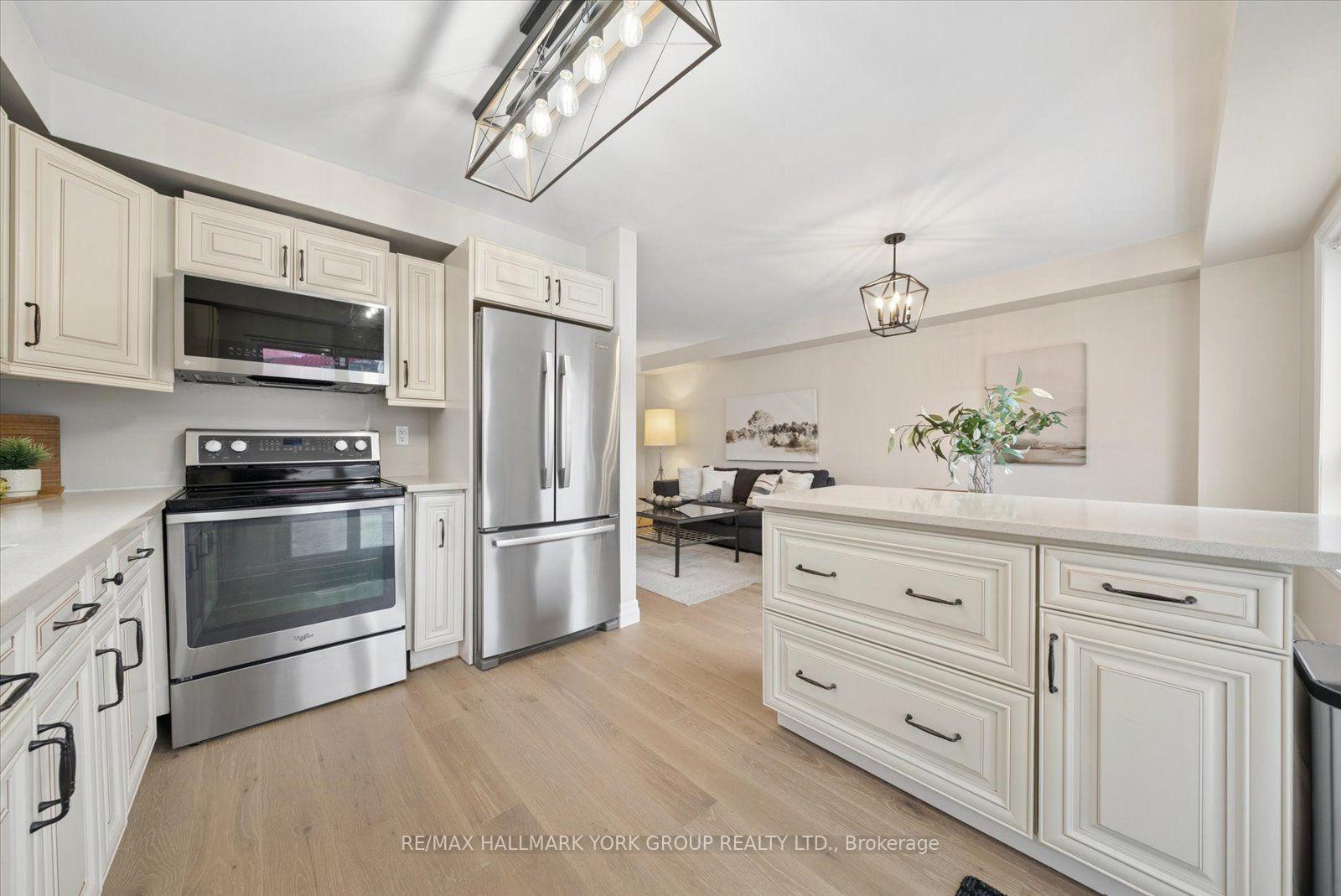 Photo 14 of 1384 Forest Street, Innisfil, Alcona — HOMEH