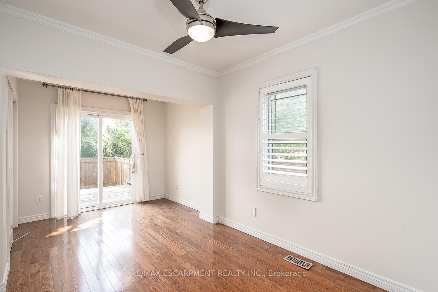 Photo 17 of 65 Kenilworth Avenue S, Hamilton, Bartonville — HOMEH