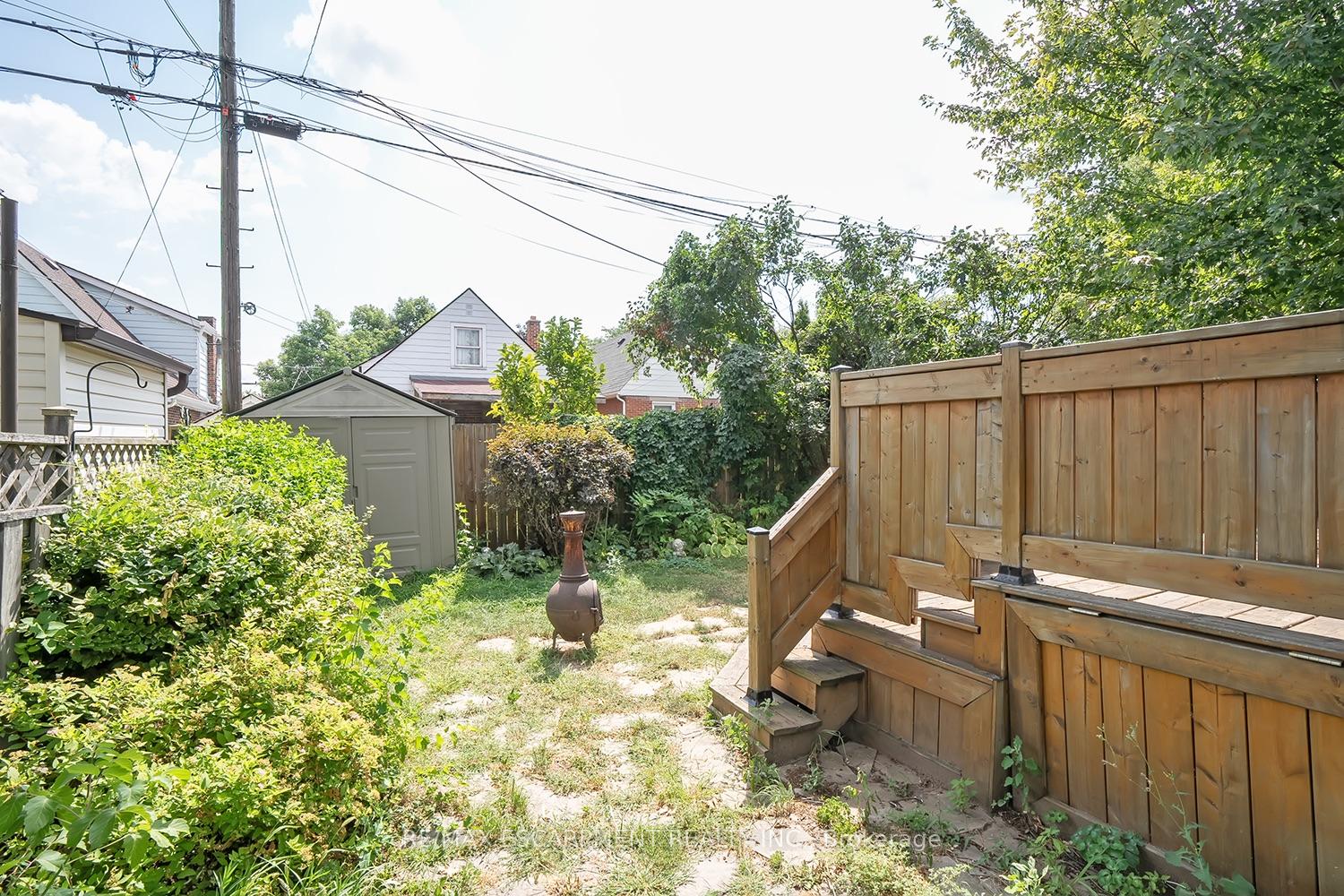 Photo 40 of 65 Kenilworth Avenue S, Hamilton, Bartonville — HOMEH