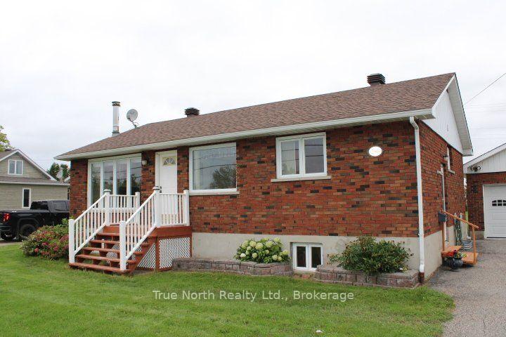 Photo of 286 Government Road N