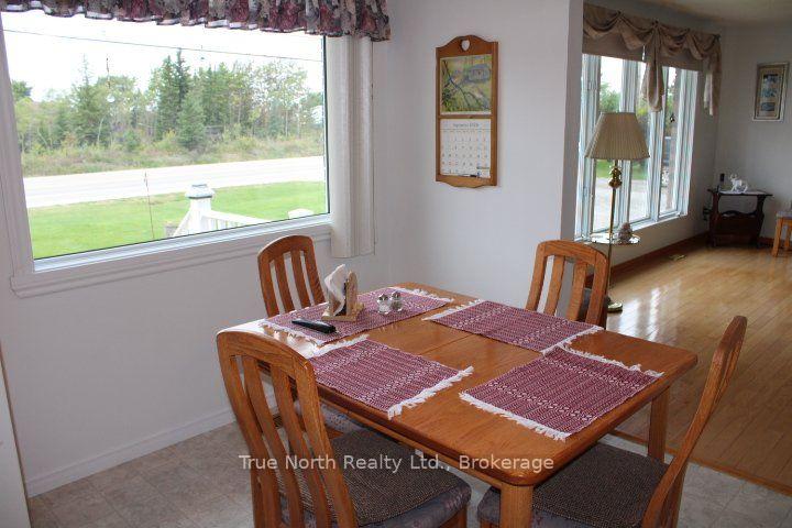 Photo 6 of 286 Government Road N, Kapuskasing — HOMEH