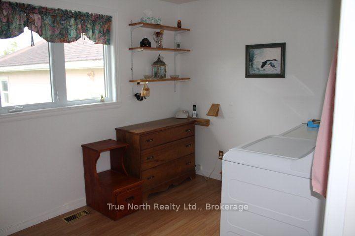 Photo 12 of 286 Government Road N, Kapuskasing — HOMEH