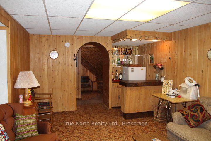 Photo 14 of 286 Government Road N, Kapuskasing — HOMEH