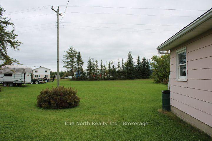 Photo 23 of 286 Government Road N, Kapuskasing — HOMEH
