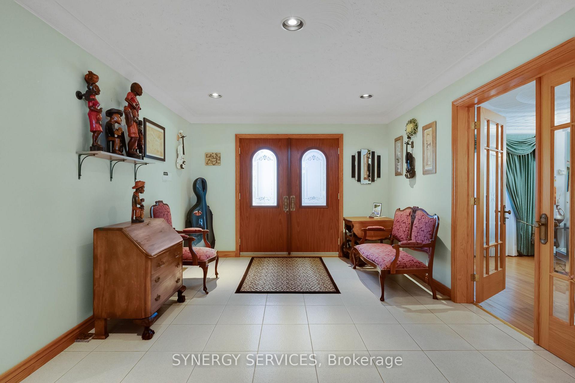Photo 5 of 19 Susan Drive, Hamilton, Gurnett — HOMEH
