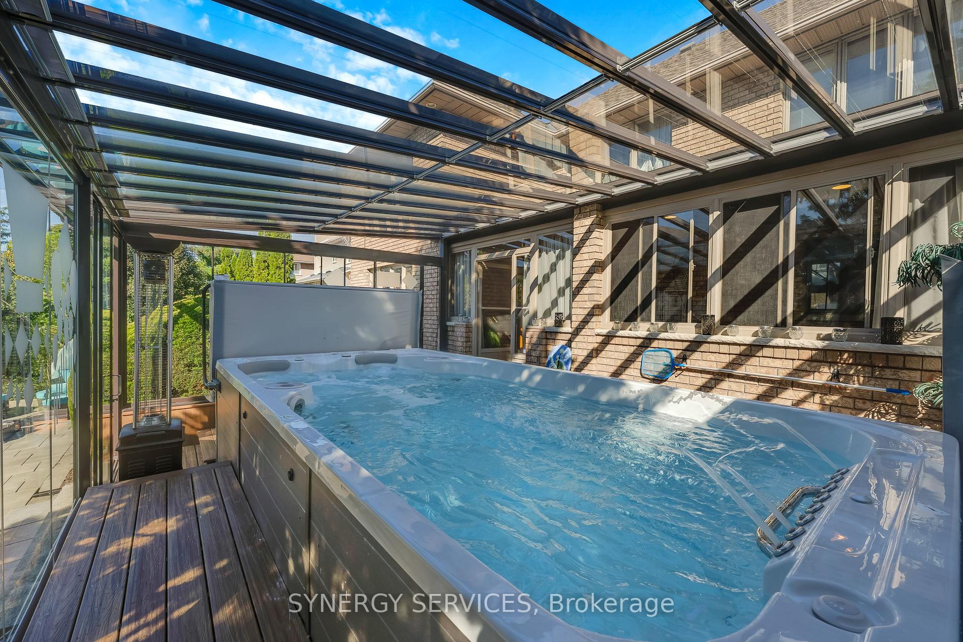 Photo 28 of 19 Susan Drive, Hamilton, Gurnett — HOMEH