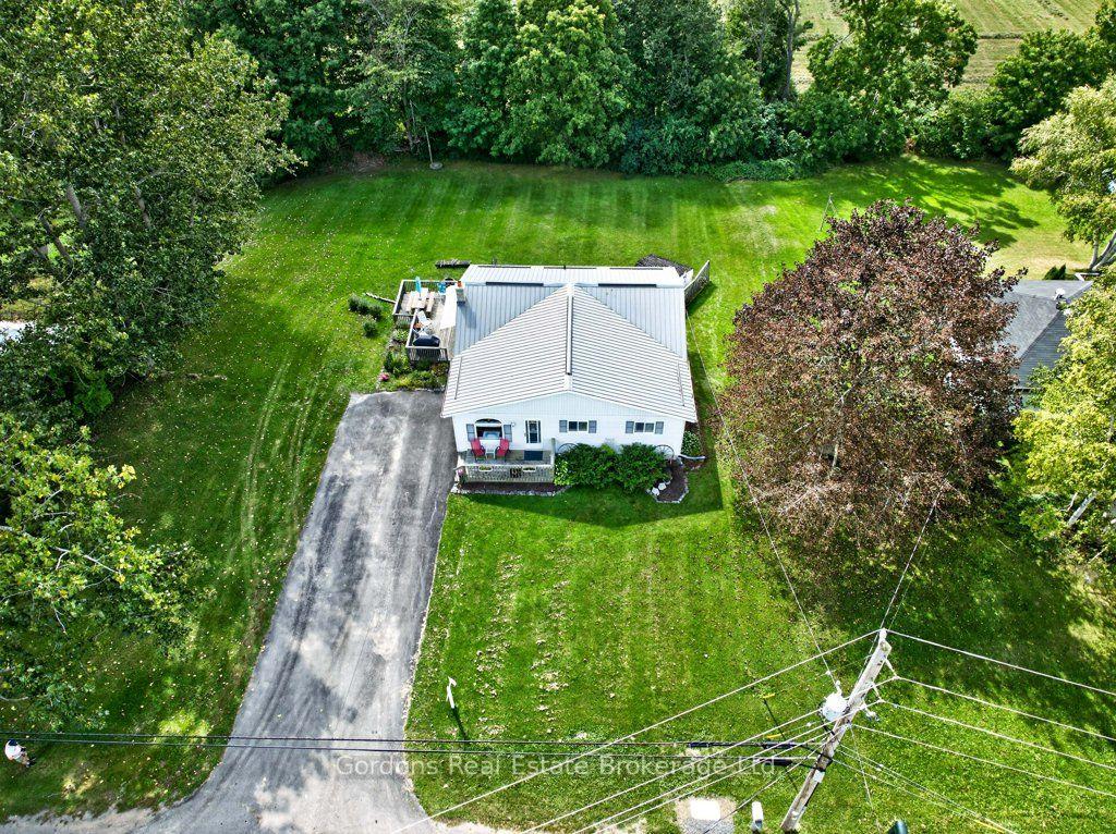 Photo 2 of 1442 County Road 10, Prince Edward County, Athol Ward — HOMEH