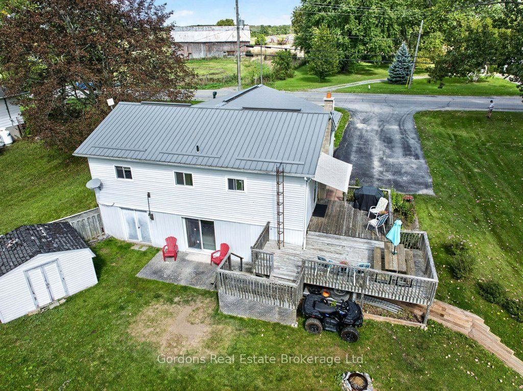 Photo 7 of 1442 County Road 10, Prince Edward County, Athol Ward — HOMEH