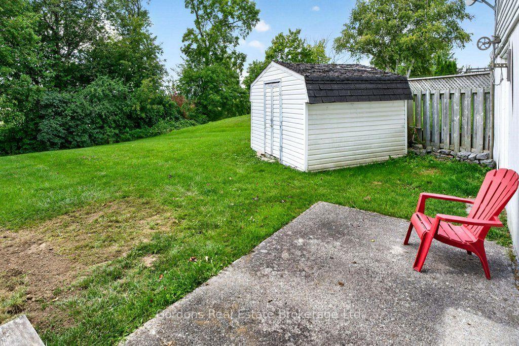 Photo 15 of 1442 County Road 10, Prince Edward County, Athol Ward — HOMEH